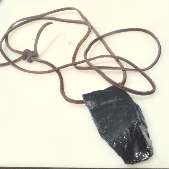 Genuine Leather Shungite EMF 5G Protection Pendant - Picture 2 of 3